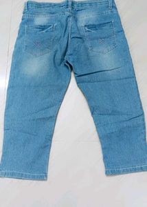Blue Denim capri for girl