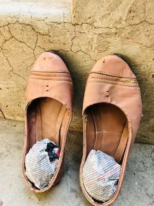 2 pair jutti