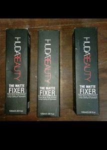 ✨Brand New🎀Huda Make-up Spray