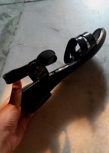Stylish Black Slingback Sandals