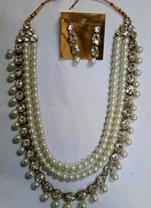 Elegant Pearl & Crystal Necklace Set
