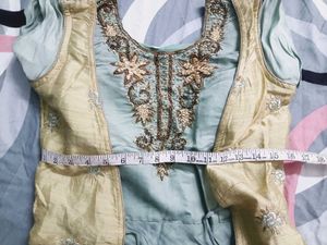 Elegant Embroidered Gown with Jacket