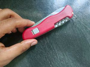victorinox Hunter