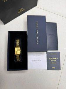 Daniel Wellington Watch - Green Dial