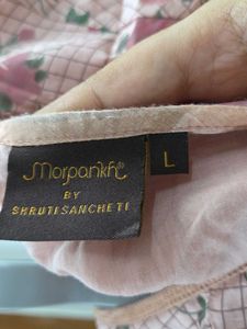 Morpankh Floral Print Zip-Up Blouse