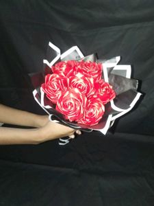 just 300 Red Rose Bouquet with free 🚚