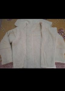 Chic Cream Winter Jacket with Soft Fur Lining