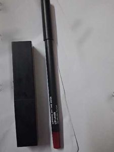 SUGAR lip liner