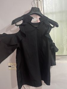 Black Cold Shoulder party Top