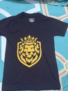 Trampoline black tshirt for baby