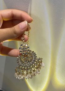 Elegant Pearl &amp; Kundan Jewellery Set