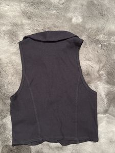Ribbed Zipper Collar Crop Top