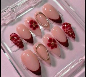 Elegant Red Floral Press-On Nails