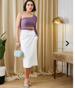 Chic One-Shoulder Crop Top