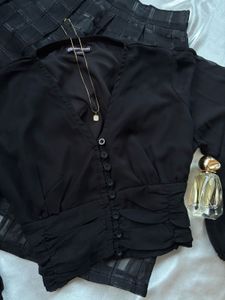 Chic Black Sheer Top with Balloon Sleeves