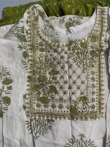 Elegant Kurta Set with Pants