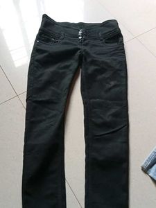 Stylish Black Denim Jeans with highneck t-shirt