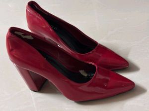Chic Red Patent Block Heels