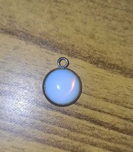 Opal Pendant, Circle