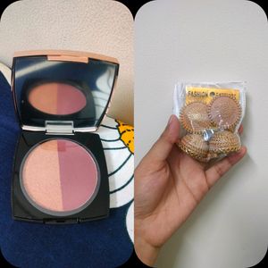 A Combo Pack Of Blush Nd Highlighter
