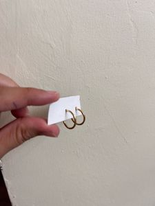 Simple Gold Hoop Earrings