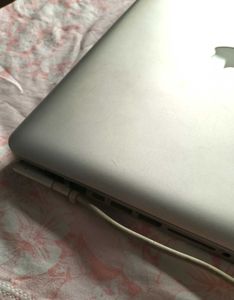MacBook Pro Laptop 13 inch