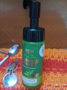 WOW Green Tea Makeup Remover