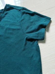 Teal Ribbed V-Neck T-Shirt