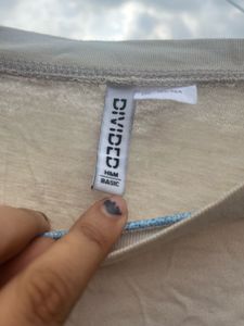 H&amp;M Crop T-shirt
