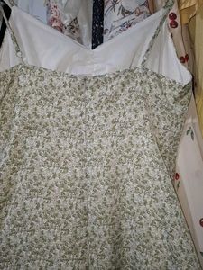 Floral Print Midi Dress. BUST fit upto 32-36