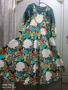 Beautiful Floral Kurta Set
