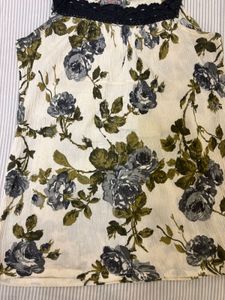 Vintage Floral Crinkle Georgette cami top