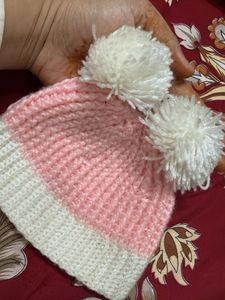 Cute Pink &amp; White Pom Po