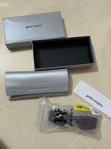 Unisex Palm Angels Sunglasses Case &amp; Box