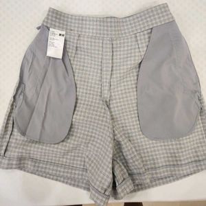 Uniqlo check Wrap Skort