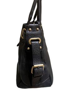 Authentic Balenciga Navy pebbled shoulder