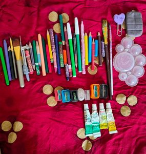 Craft Supplies And Art 🎨🎭