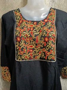 Black Kurta Set with Embroidery