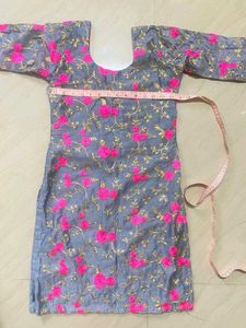 Embroidered Kurta with Floral Design