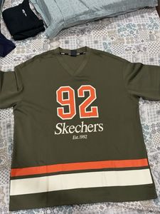 Pack of 3 Original Skechers Men's V-Neck T-Sh