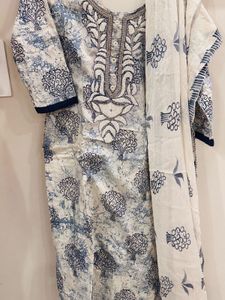 Elegant Embroidered Salwar Kameez Suit