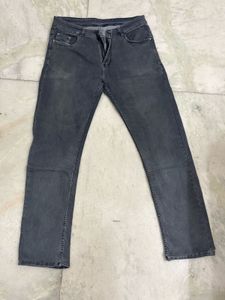 Stylish Grey Wash Denim Jeans