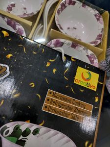 Creative Golden Bite Bowl And Spoon Set