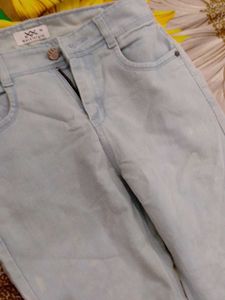 ligh blue women denim jeans