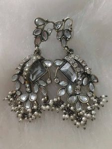 Elegant Dangle Earrings with Pearls