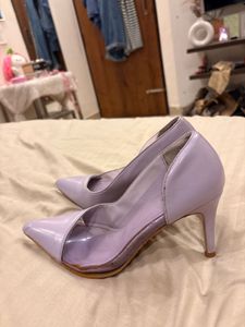 Chic Lavender Pointed Toe Heels