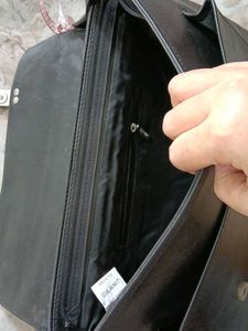 Classic Black Leather Messenger Ba