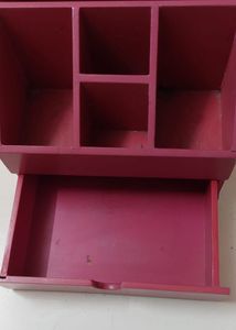 Pen stand