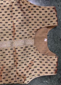Beige/Green Block Print Sleeveless Kurta