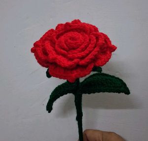 🌹 Handmade Crochet Red Rose (Single Stem)